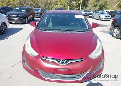 2014 Hyundai Elantra Se z USA, uszkodzony, nr VIN 5NPDH4AE5EH517638